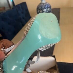 SB Ali Betsy Johnson silver Heels